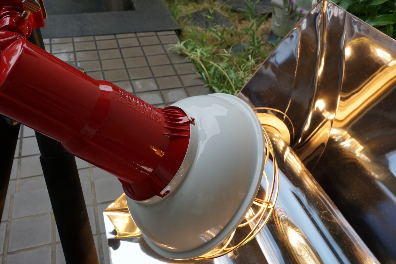 4.8Lソーラーオーブン　小雨の中270W投光器ケーキクッキング成功